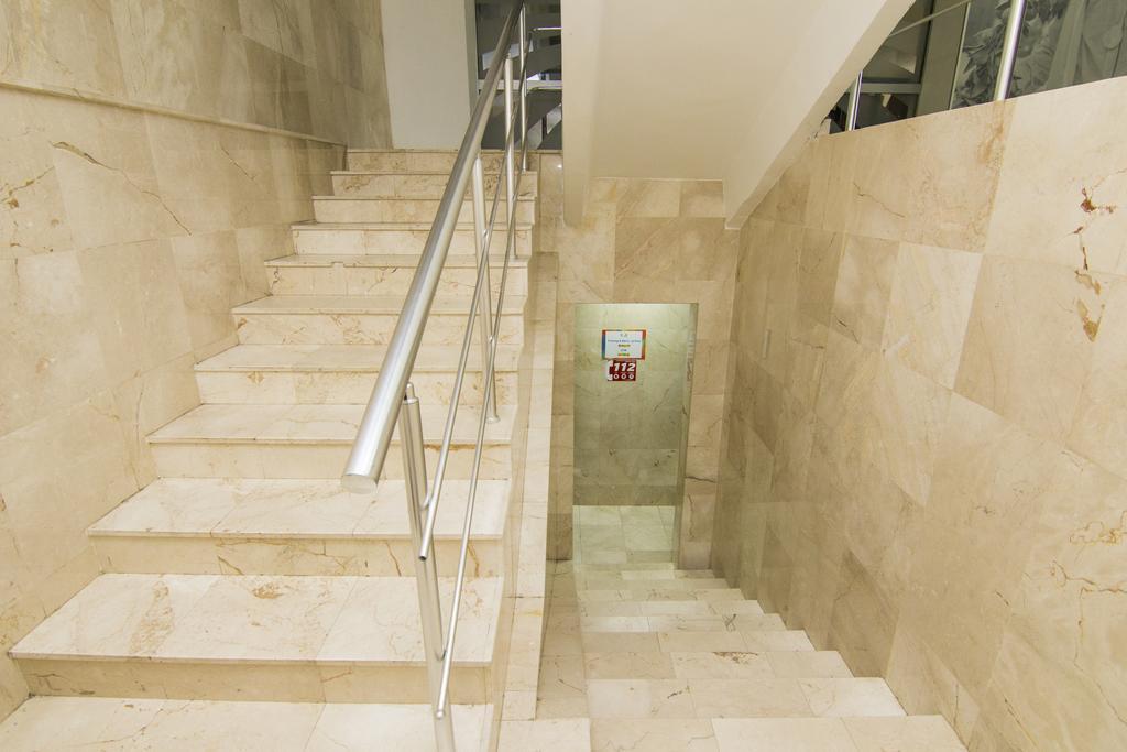 Athletics Hotel Tbilisi Buitenkant foto