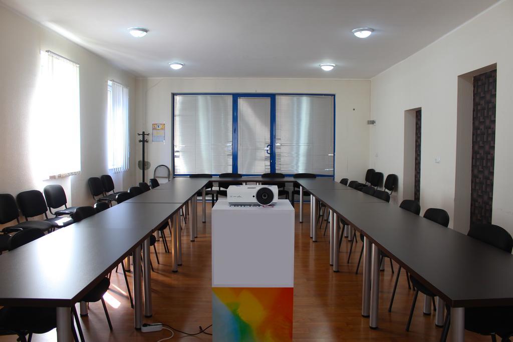 Athletics Hotel Tbilisi Buitenkant foto